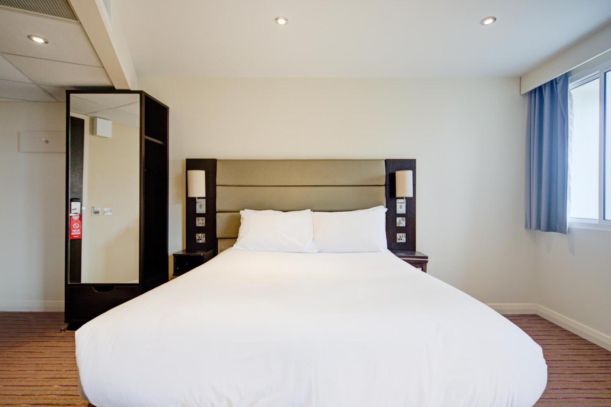 Belvilla Newport City Centre Hotel - Lifestyle Kültér fotó