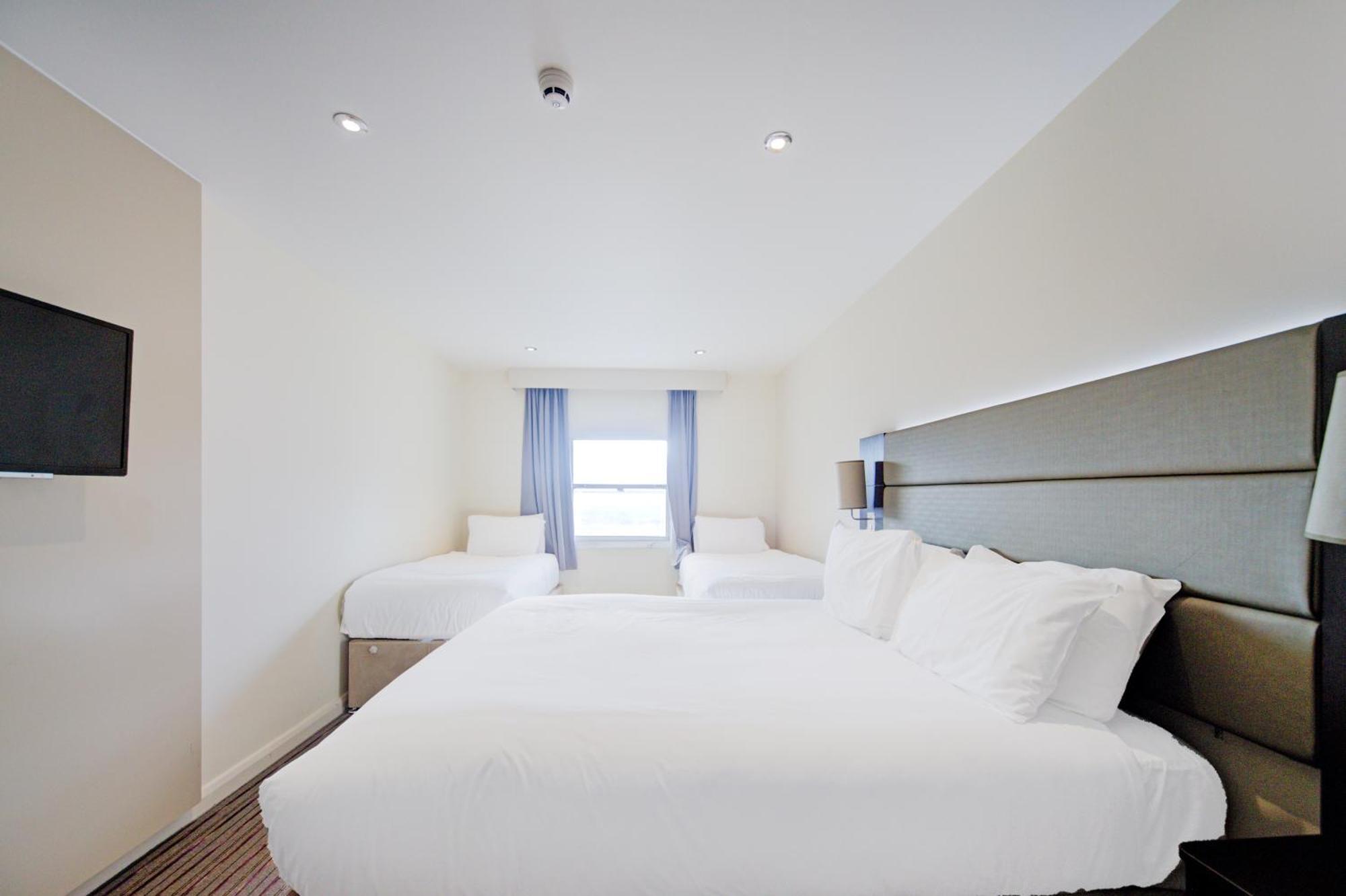 Belvilla Newport City Centre Hotel - Lifestyle Kültér fotó