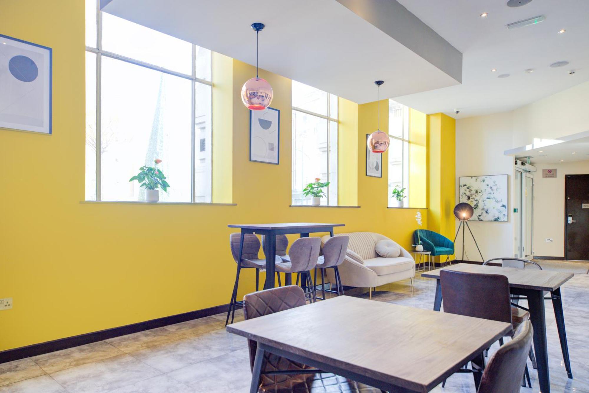 Belvilla Newport City Centre Hotel - Lifestyle Kültér fotó